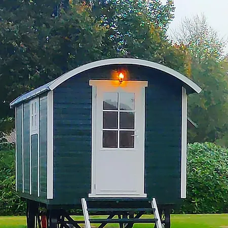 Pipowagen 2 Persoons Lindershoeve אתר קמפינג Bergeijk