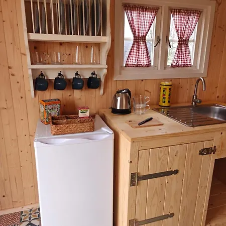 אתר קמפינג Pipowagen 2 Persoons Lindershoeve Bergeijk