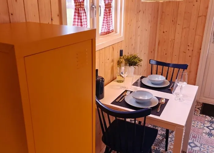 Pipowagen 2 Persoons Lindershoeve * Bergeijk